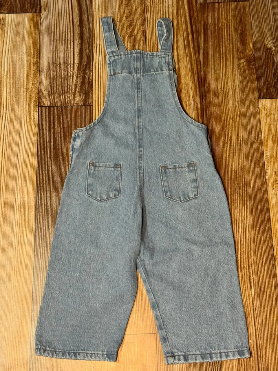 Jardinero Wide leg Único — foto 3